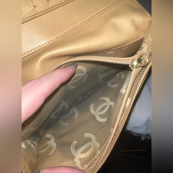 Chanel Caviar Long Wallet on Chain w/COA - Picture 6 of 10